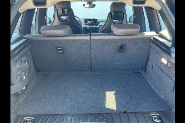 BMW i3 Basis 94Ah 33 kWh Pano Leder Harman-Kardon Nav/Cam 19 Inch veel opties!