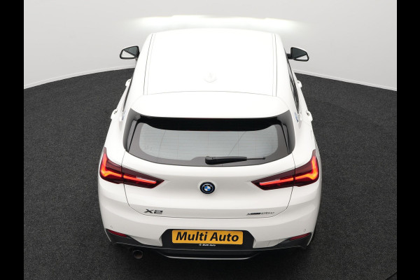 BMW X2 xDrive25e M Sport Plug In Hybrid 220pk Dealer O.H PHEV | Adaptive Cruise | Head Up | Lederen Sportstoelen | Camera | 19"L.M | Apple Carplay | Sfeerverlichting | Stuurverwarming |