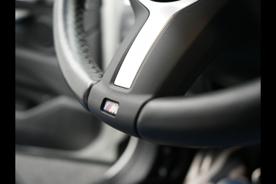 BMW X2 xDrive25e M Sport Plug In Hybrid 220pk Dealer O.H PHEV | Adaptive Cruise | Head Up | Lederen Sportstoelen | Camera | 19"L.M | Apple Carplay | Sfeerverlichting | Stuurverwarming |