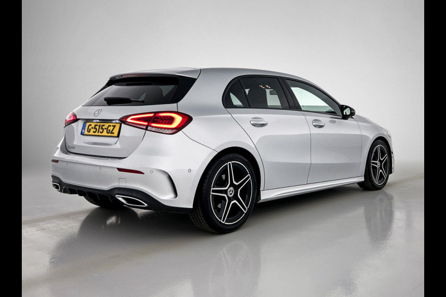 Mercedes-Benz A-Klasse 180 Business Solution AMG(NL auto, Dealer onderhoud, Navi Groot, StoelV, Parkeersensoren, Carplay, Etc)