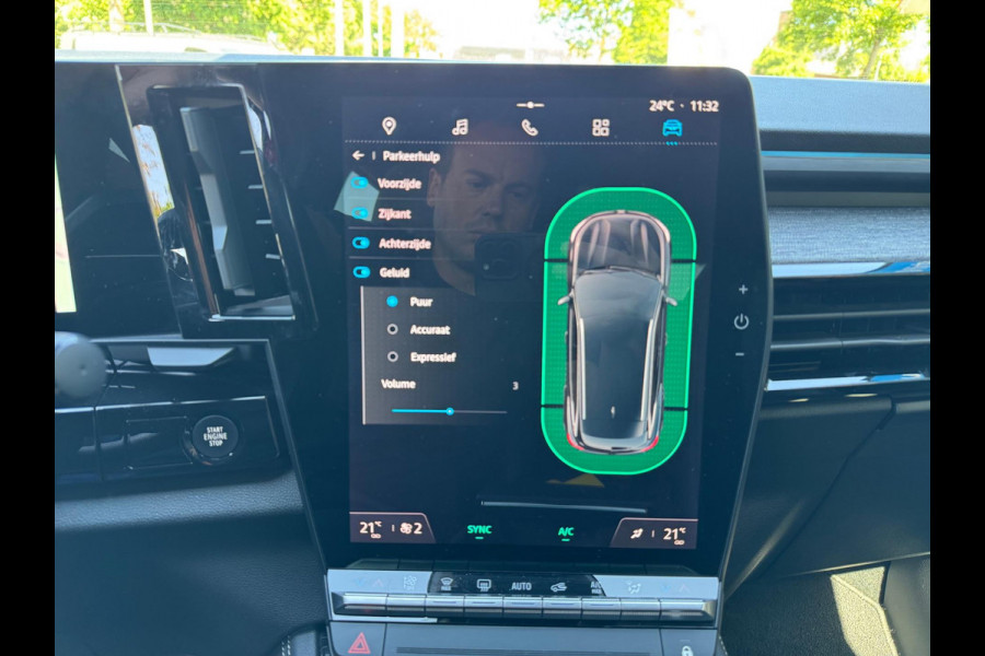 Renault Austral 1.2 E-Tech full hybrid 200 techno Virtual cockpit / P-sensoren & camera / LM velgen / Full LED