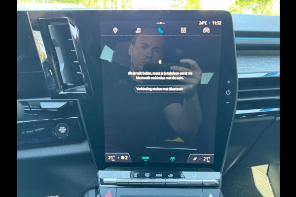 Renault Austral 1.2 E-Tech full hybrid 200 techno Virtual cockpit / P-sensoren & camera / LM velgen / Full LED