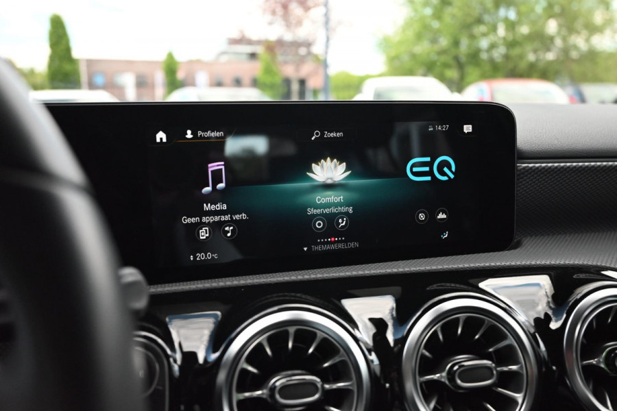 Mercedes-Benz A-Klasse 250 e Progressive 218 PK Widescreen Half/Leer Sfeerverlichting LED 17''