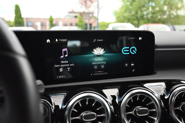 Mercedes-Benz A-Klasse 250 e Progressive 218 PK Widescreen Half/Leer Sfeerverlichting LED 17''