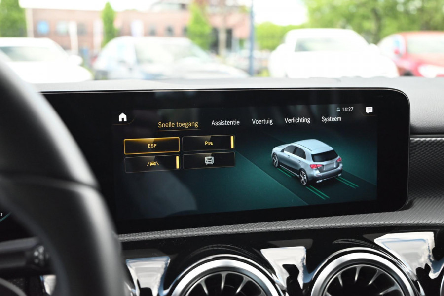 Mercedes-Benz A-Klasse 250 e Progressive 218 PK Widescreen Half/Leer Sfeerverlichting LED 17''