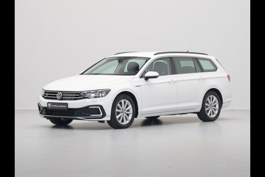 Volkswagen Passat Variant 1.4 TSI 218pk PHEV GTE Navigatie Camera Side Assist Stoelverwarming 112