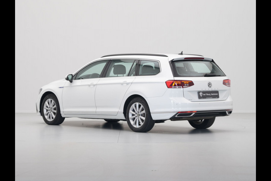 Volkswagen Passat Variant 1.4 TSI 218pk PHEV GTE Navigatie Camera Side Assist Stoelverwarming 112