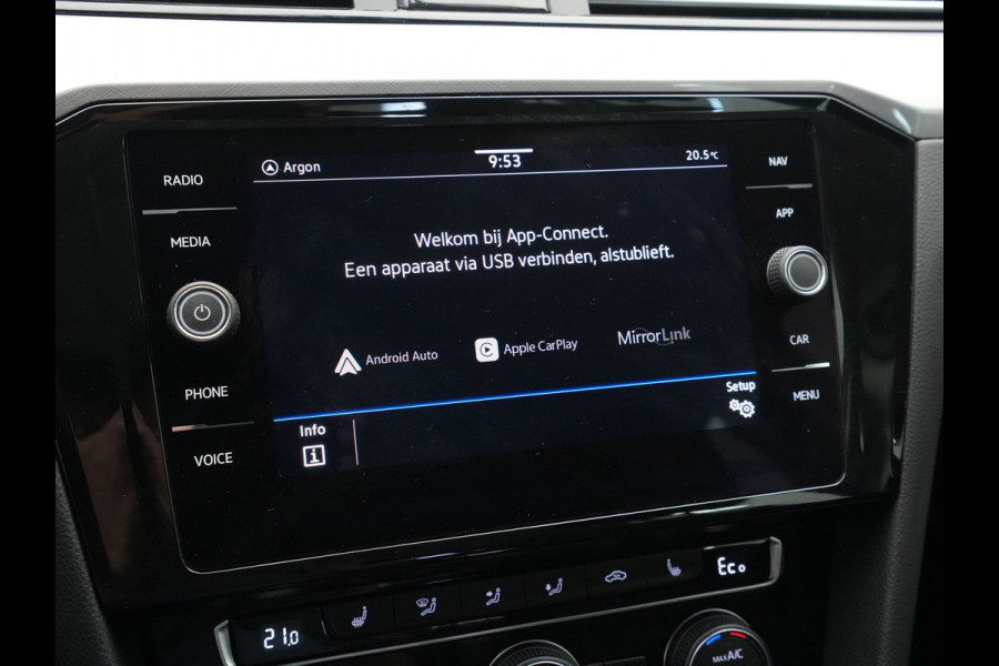 Volkswagen Passat Variant 1.4 TSI 218pk PHEV GTE Navigatie Camera Side Assist Stoelverwarming 112