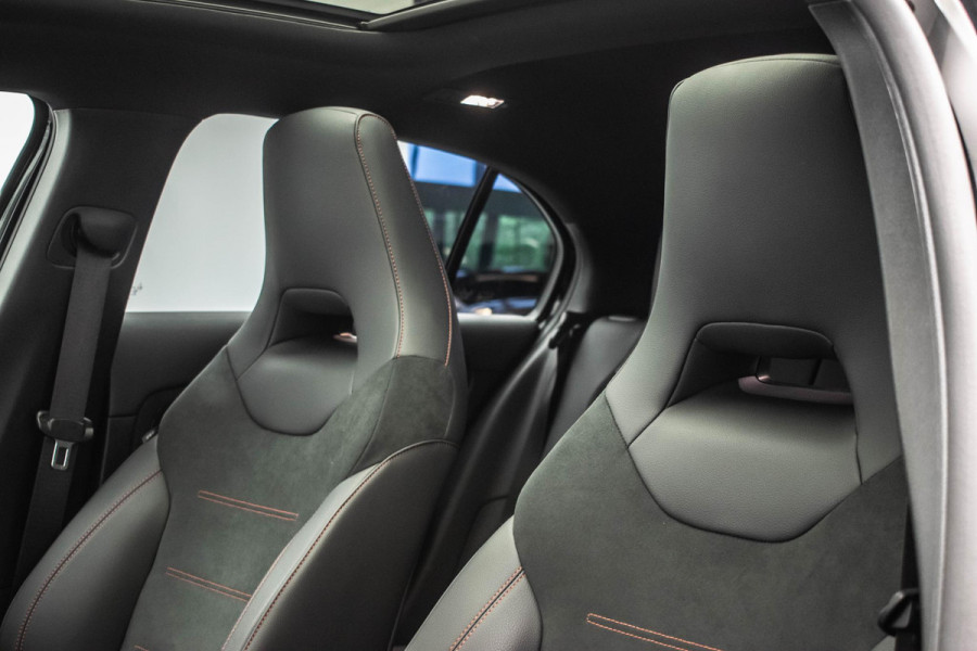 Mercedes-Benz A-Klasse 250 e AMG Line |Pano|Ambient|Camera
