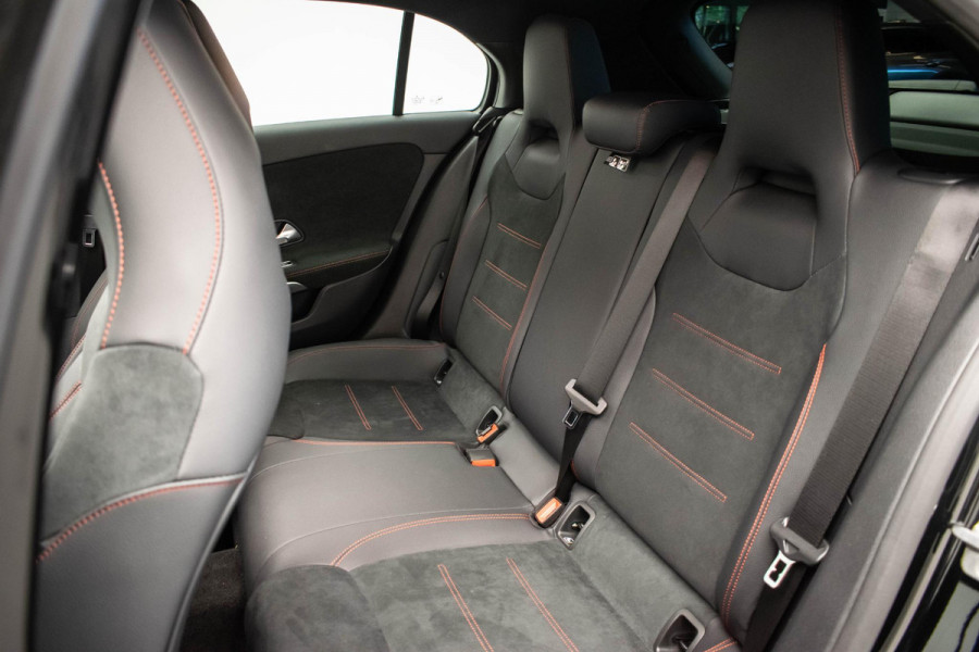 Mercedes-Benz A-Klasse 250 e AMG Line |Pano|Ambient|Camera