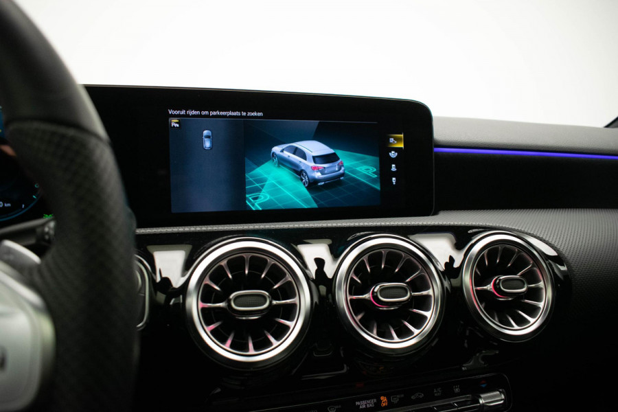 Mercedes-Benz A-Klasse 250 e AMG Line |Pano|Ambient|Camera