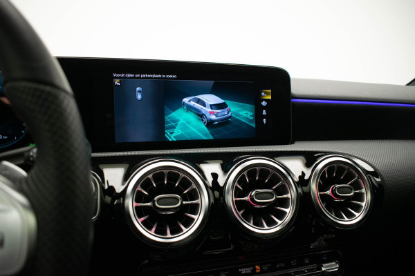 Mercedes-Benz A-Klasse 250 e AMG Line |Pano|Ambient|Camera