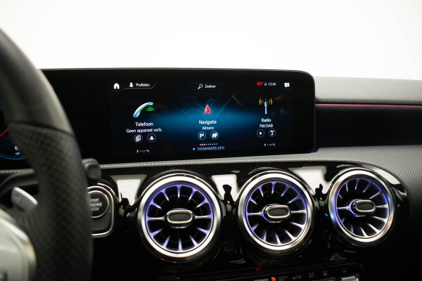 Mercedes-Benz A-Klasse 250 e AMG Line |Pano|Ambient|Camera