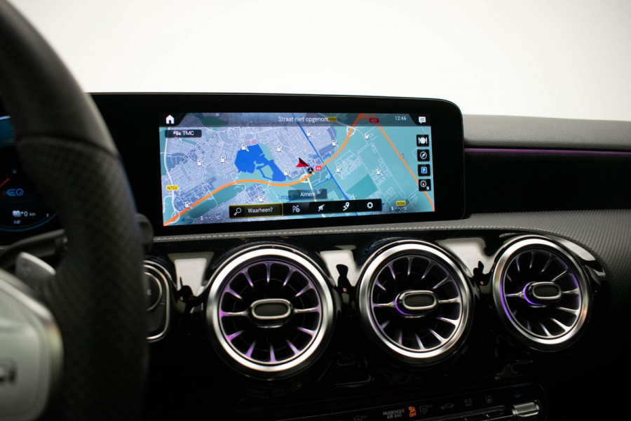 Mercedes-Benz A-Klasse 250 e AMG Line |Pano|Ambient|Camera