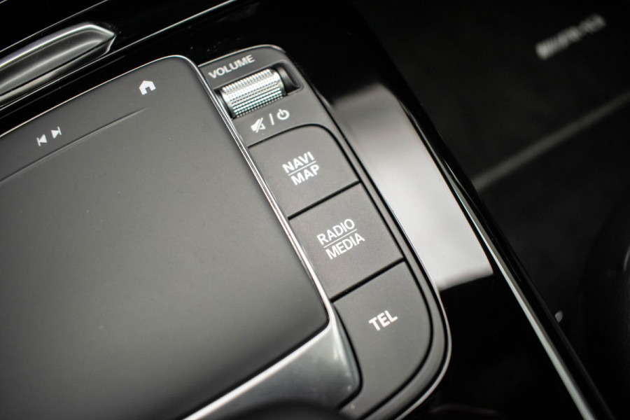 Mercedes-Benz A-Klasse 250 e AMG Line |Pano|Ambient|Camera