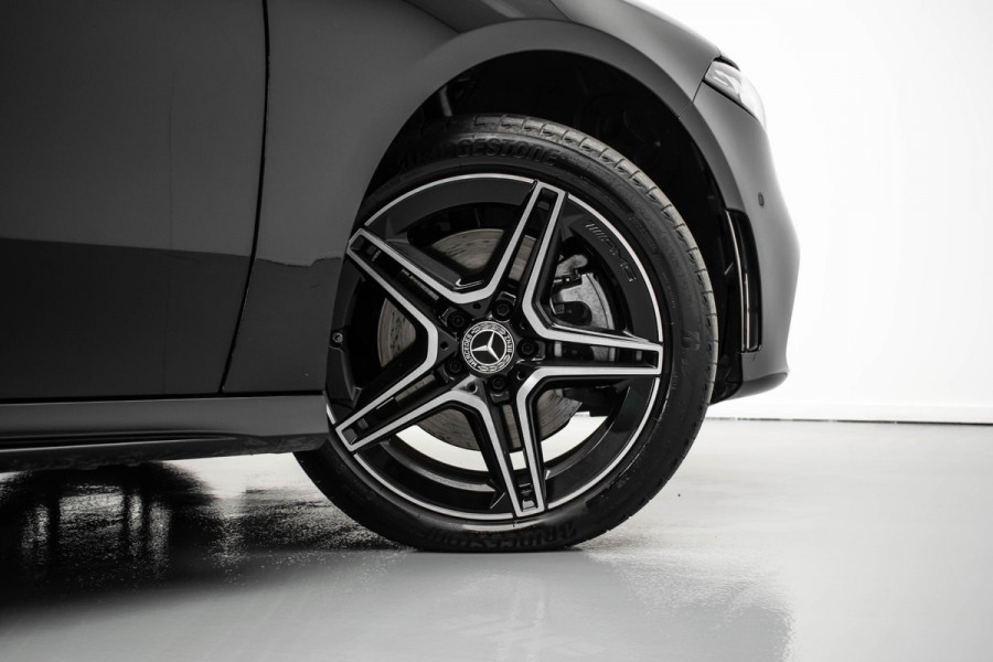 Mercedes-Benz A-Klasse 250 e AMG Line |Pano|Ambient|Camera