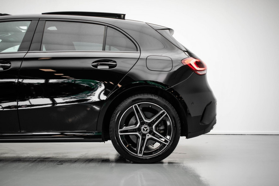 Mercedes-Benz A-Klasse 250 e AMG Line |Pano|Ambient|Camera