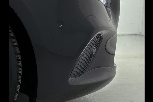 Mercedes-Benz A-Klasse 180 Business Solution Luxury(1e Eig, Dealer OndH, NL-auto, Sfeer-verlichting, Navi Groot, Leer, Camera, Etc