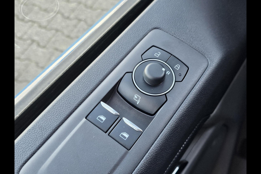Ford E-Transit Custom DC 320 L2 MS-RT 280pk electric | Dubbele Zijschuifdeur | Inklapbare Trekhaak | Programmeerbare Interface Module | Ford Voorraad |