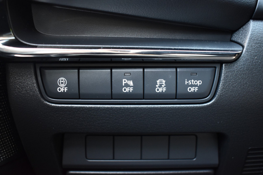 Mazda 3 2.0 e-SkyActiv-G M Hybrid 150 Sportive / Adaptive Cruise C. / Camera / Parkeerhulp / Apple Carplay / BOSE / Head up / Multimedia