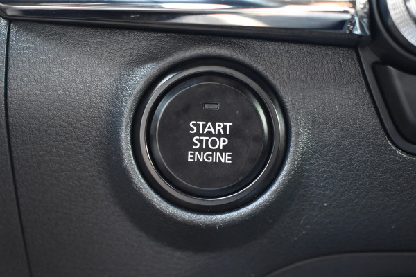 Mazda 3 2.0 e-SkyActiv-G M Hybrid 150 Sportive / Adaptive Cruise C. / Camera / Parkeerhulp / Apple Carplay / BOSE / Head up / Multimedia