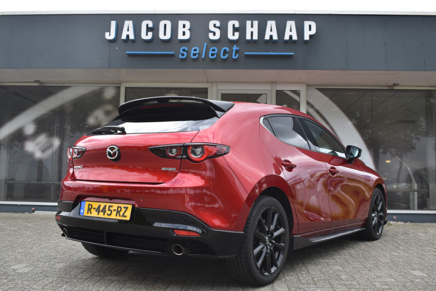 Mazda 3 2.0 e-SkyActiv-G M Hybrid 150 Sportive / Adaptive Cruise C. / Camera / Parkeerhulp / Apple Carplay / BOSE / Head up / Multimedia