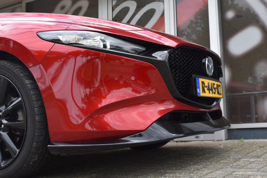 Mazda 3 2.0 e-SkyActiv-G M Hybrid 150 Sportive / Adaptive Cruise C. / Camera / Parkeerhulp / Apple Carplay / BOSE / Head up / Multimedia