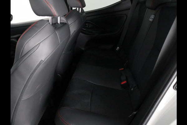 Toyota Yaris 1.5 Hybrid GR Sport | Navigatie | JBL-audio | 18 inch velgen |