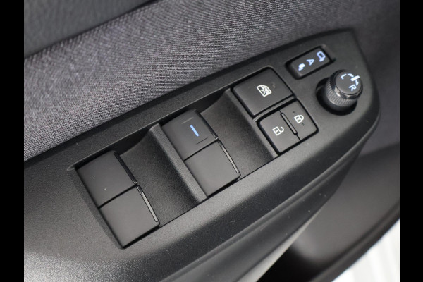 Toyota Yaris 1.5 Hybrid GR Sport | Navigatie | JBL-audio | 18 inch velgen |
