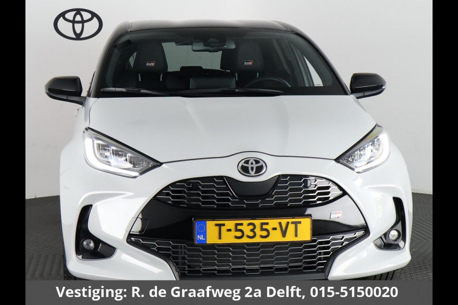 Toyota Yaris 1.5 Hybrid GR Sport | Navigatie | JBL-audio | 18 inch velgen |