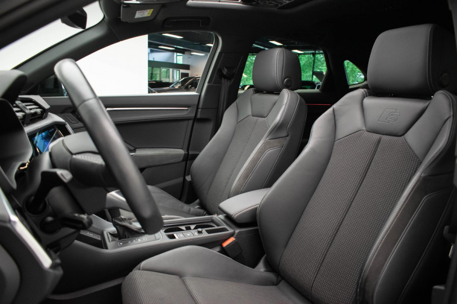 Audi Q3 Sportback 45 TFSI quattro S Edition |Pano|3xS-Line|Ambient|Elek.Stoelen|Dodehoek|