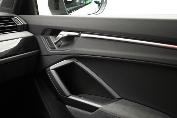 Audi Q3 Sportback 45 TFSI quattro S Edition |Pano|3xS-Line|Ambient|Elek.Stoelen|Dodehoek|