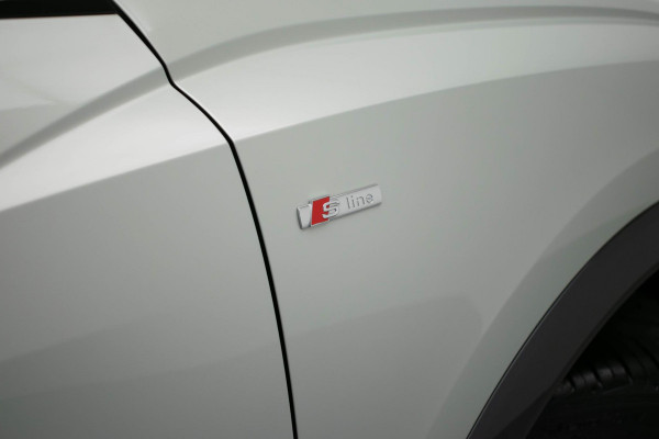 Audi Q3 Sportback 45 TFSI quattro S Edition |Pano|3xS-Line|Ambient|Elek.Stoelen|Dodehoek|