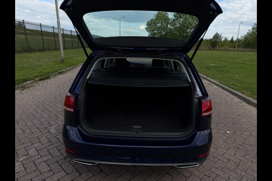 Volkswagen GOLF Variant 1.5 TSI Highline