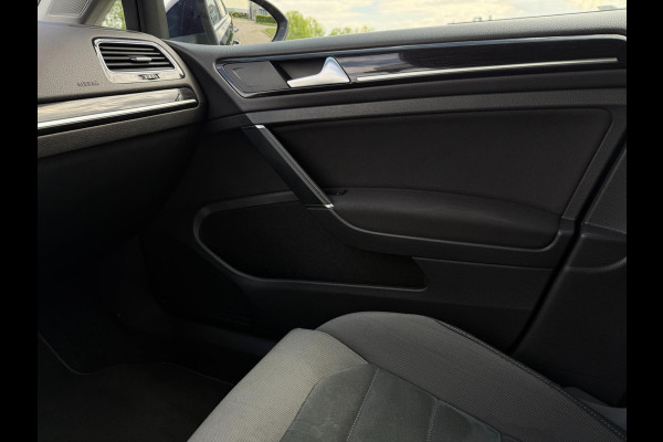 Volkswagen GOLF Variant 1.5 TSI Highline