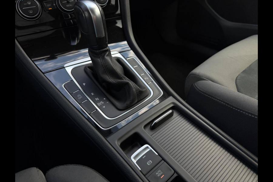 Volkswagen GOLF Variant 1.5 TSI Highline