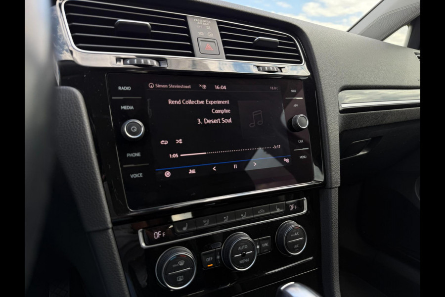 Volkswagen GOLF Variant 1.5 TSI Highline