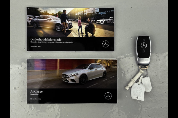 Mercedes-Benz A-Klasse 160 Advantage | Lichtmetalen velgen | Navigatie | Parking support | Inclusief 24 maanden MB Certified garantie voor Europa.