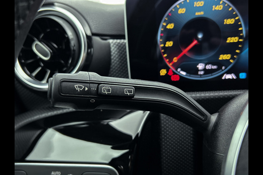 Mercedes-Benz A-Klasse 160 Advantage | Lichtmetalen velgen | Navigatie | Parking support | Inclusief 24 maanden MB Certified garantie voor Europa.
