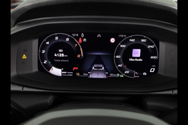 CUPRA Terramar 1.5 TSI e-Hybrid Business 204 pk Automaat (DSG) | Verlengde garantie | Elektr. voorstoelen | Elektr. trekhaak | Achteruitrijcamera | Stoelverwarming | Adaptive cruise control | Navi | 20 inch