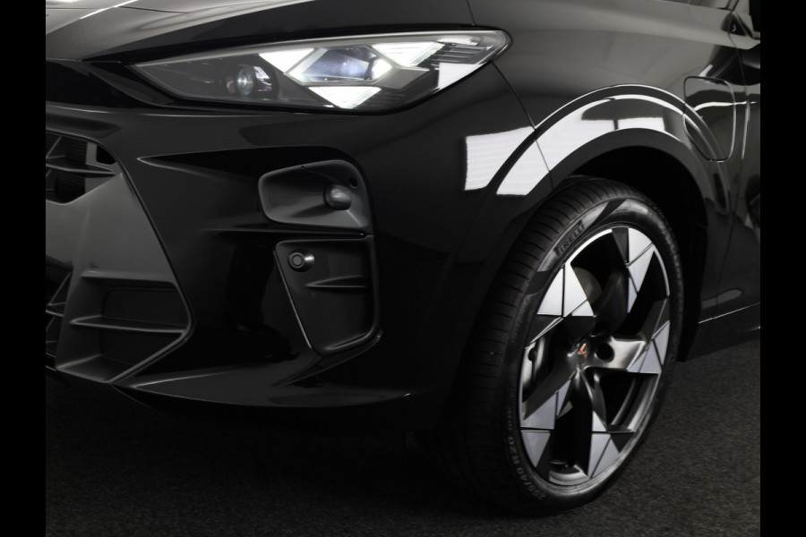 CUPRA Terramar 1.5 TSI e-Hybrid Business 204 pk Automaat (DSG) | Verlengde garantie | Elektr. voorstoelen | Elektr. trekhaak | Achteruitrijcamera | Stoelverwarming | Adaptive cruise control | Navi | 20 inch