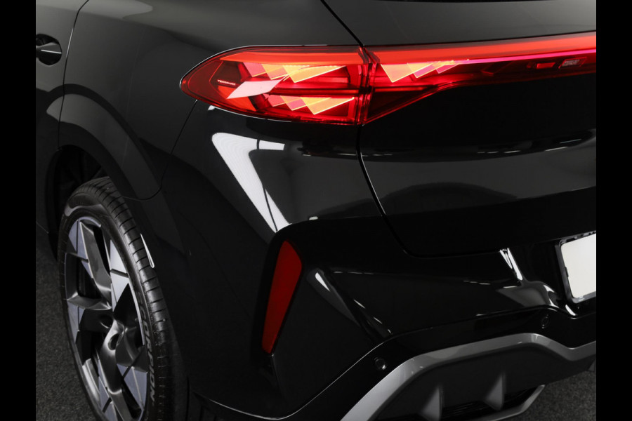CUPRA Terramar 1.5 TSI e-Hybrid Business 204 pk Automaat (DSG) | Verlengde garantie | Elektr. voorstoelen | Elektr. trekhaak | Achteruitrijcamera | Stoelverwarming | Adaptive cruise control | Navi | 20 inch