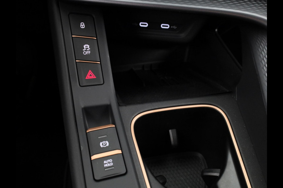 CUPRA Terramar 1.5 TSI e-Hybrid Business 204 pk Automaat (DSG) | Verlengde garantie | Elektr. voorstoelen | Elektr. trekhaak | Achteruitrijcamera | Stoelverwarming | Adaptive cruise control | Navi | 20 inch