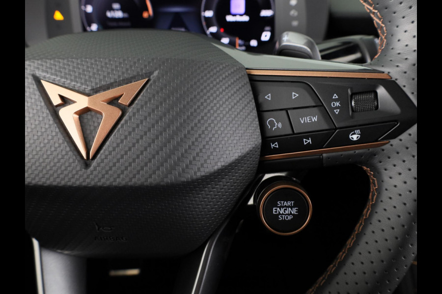 CUPRA Terramar 1.5 TSI e-Hybrid Business 204 pk Automaat (DSG) | Verlengde garantie | Elektr. voorstoelen | Elektr. trekhaak | Achteruitrijcamera | Stoelverwarming | Adaptive cruise control | Navi | 20 inch