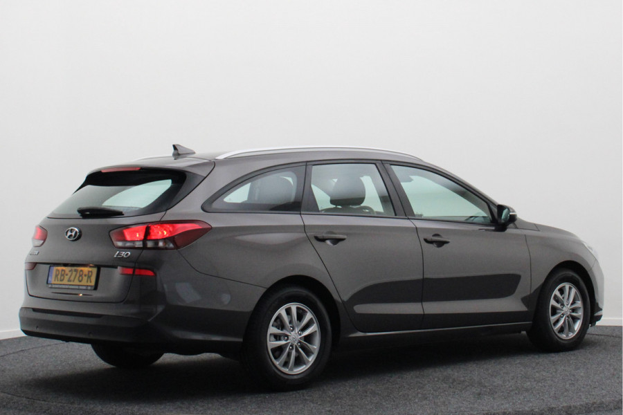 Hyundai i30 Wagon 1.4 T-GDI Comfort Camera, Apple Carplay, Lane Assist, DAB, Navigatie, Afn. Trekhaak