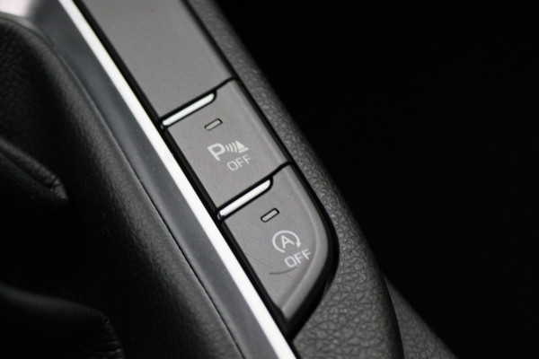 Hyundai i30 Wagon 1.4 T-GDI Comfort Camera, Apple Carplay, Lane Assist, DAB, Navigatie, Afn. Trekhaak