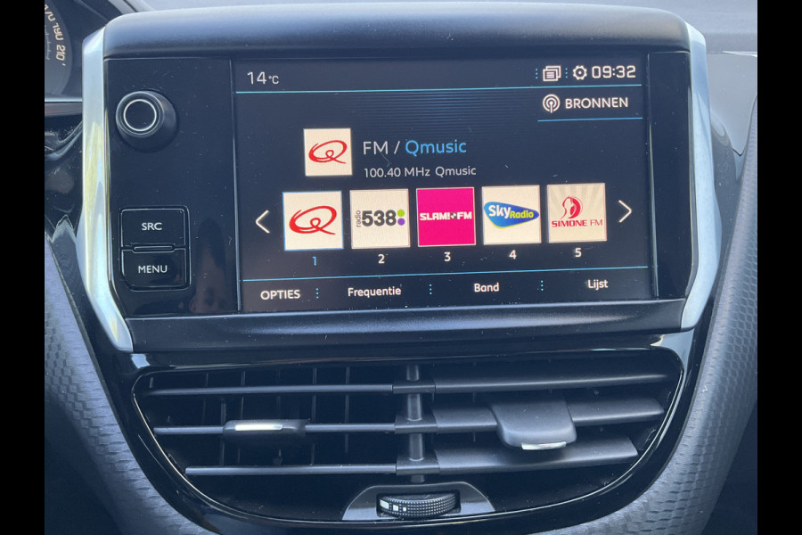 Peugeot 208 1.2 PureTech Blue Lease Executive Trekhaak Nav Pdc Carplay Voll.Onderhouden!