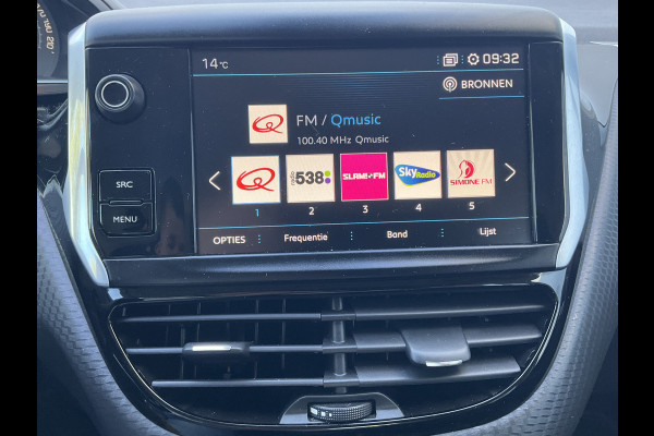 Peugeot 208 1.2 PureTech Blue Lease Executive Trekhaak Nav Pdc Carplay Voll.Onderhouden!