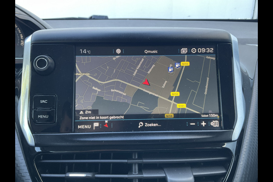 Peugeot 208 1.2 PureTech Blue Lease Executive Trekhaak Nav Pdc Carplay Voll.Onderhouden!