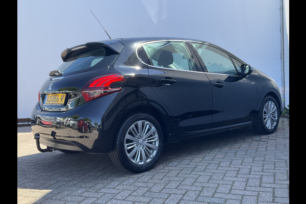 Peugeot 208 1.2 PureTech Blue Lease Executive Trekhaak Nav Pdc Carplay Voll.Onderhouden!
